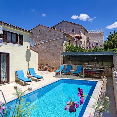 Villa Karina Tar Tar-Vabriga Exteriér fotografie