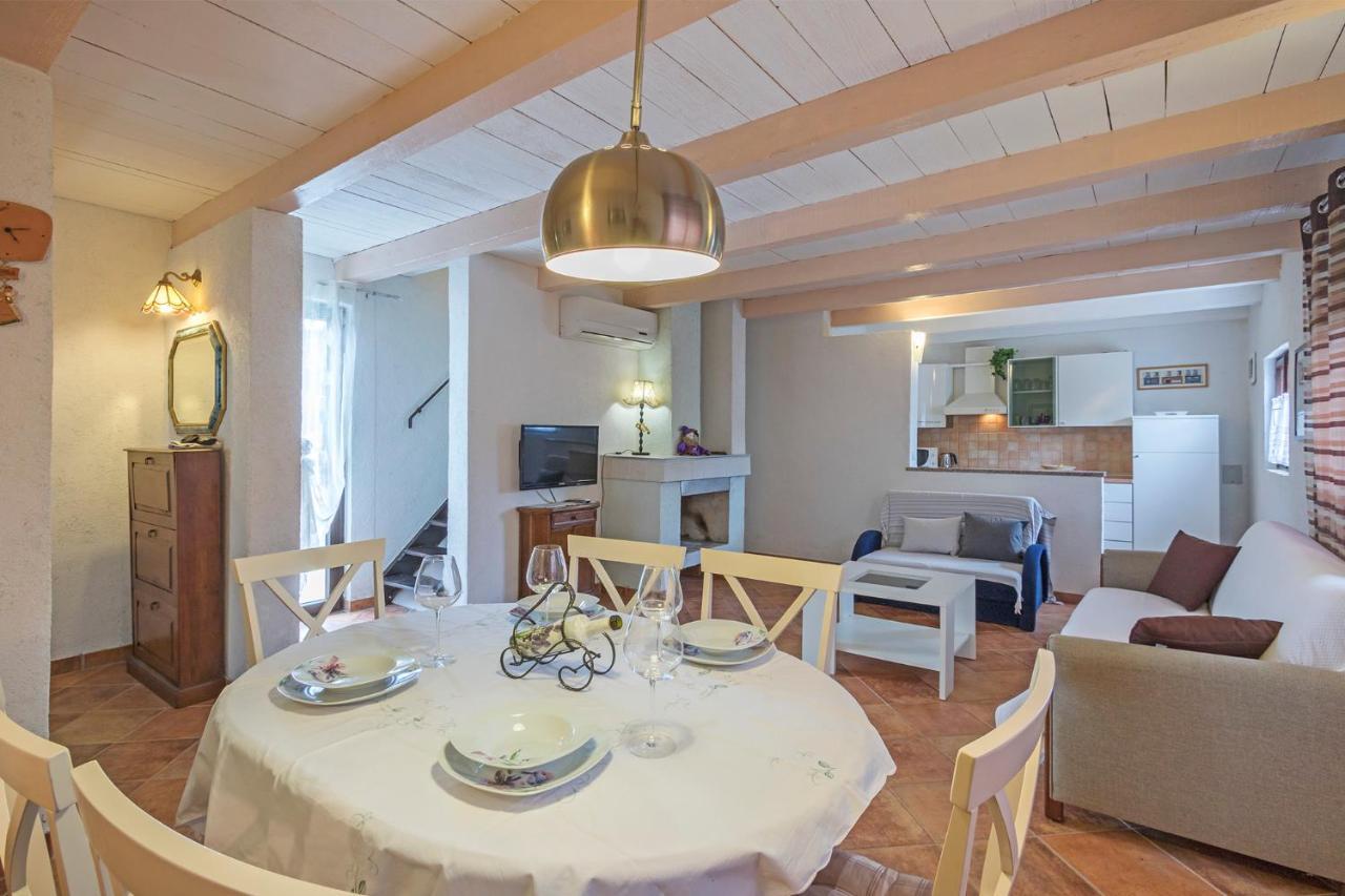 Villa Karina Tar Tar-Vabriga Exteriér fotografie