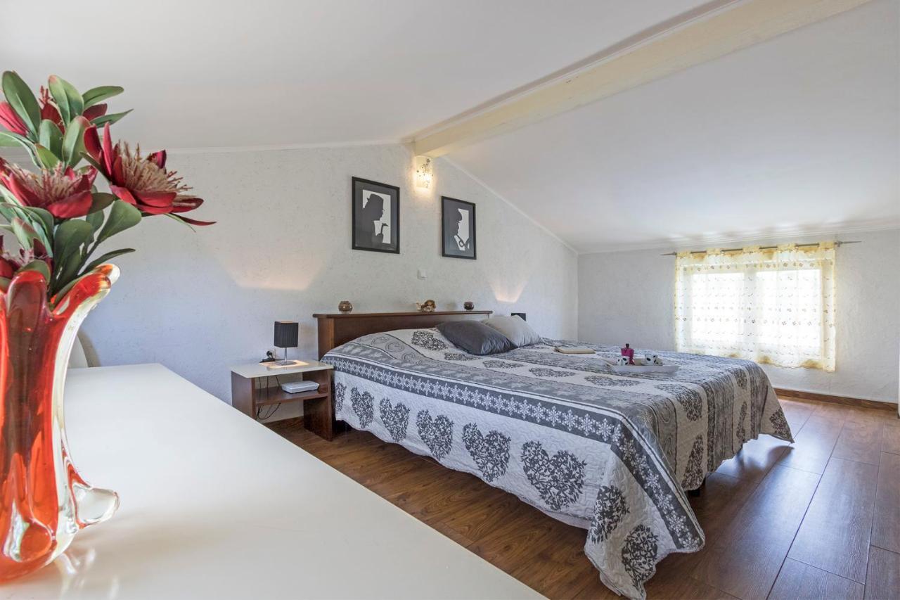 Villa Karina Tar Tar-Vabriga Exteriér fotografie